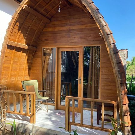 Dikaloha Surfschool And Stay Airsatang Dış mekan fotoğraf