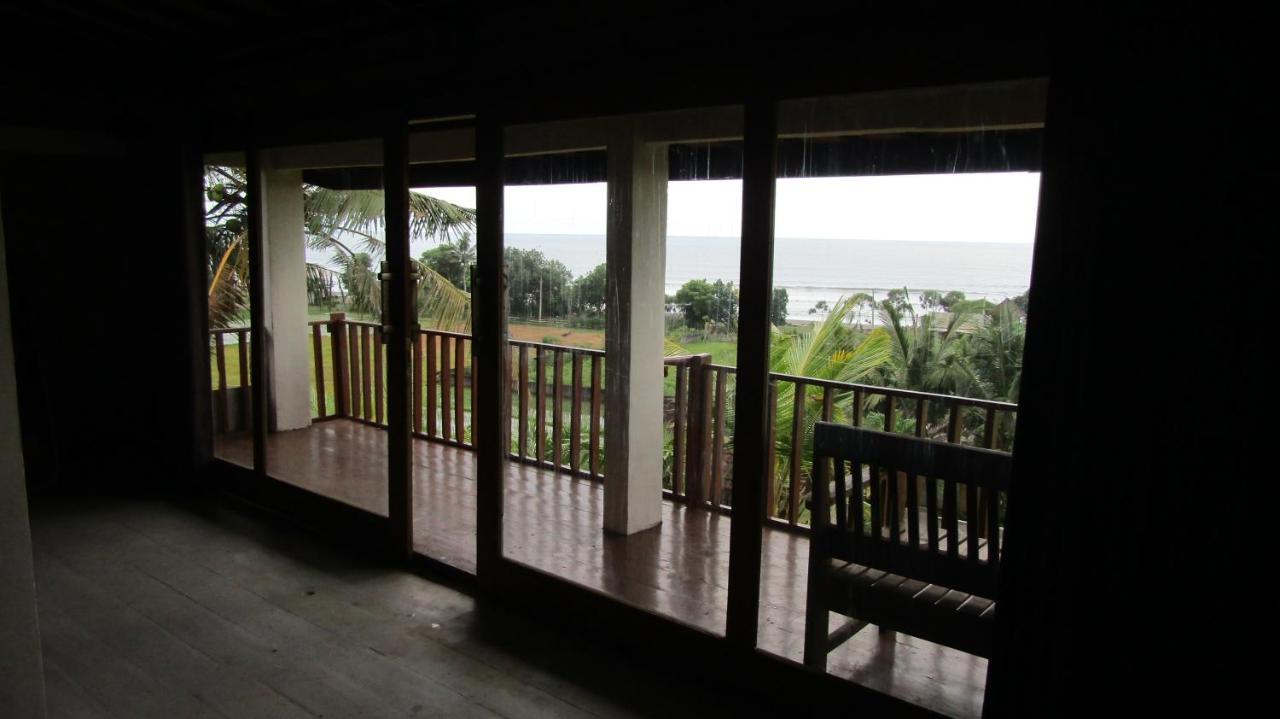 Dikaloha Surfschool And Stay Airsatang Dış mekan fotoğraf