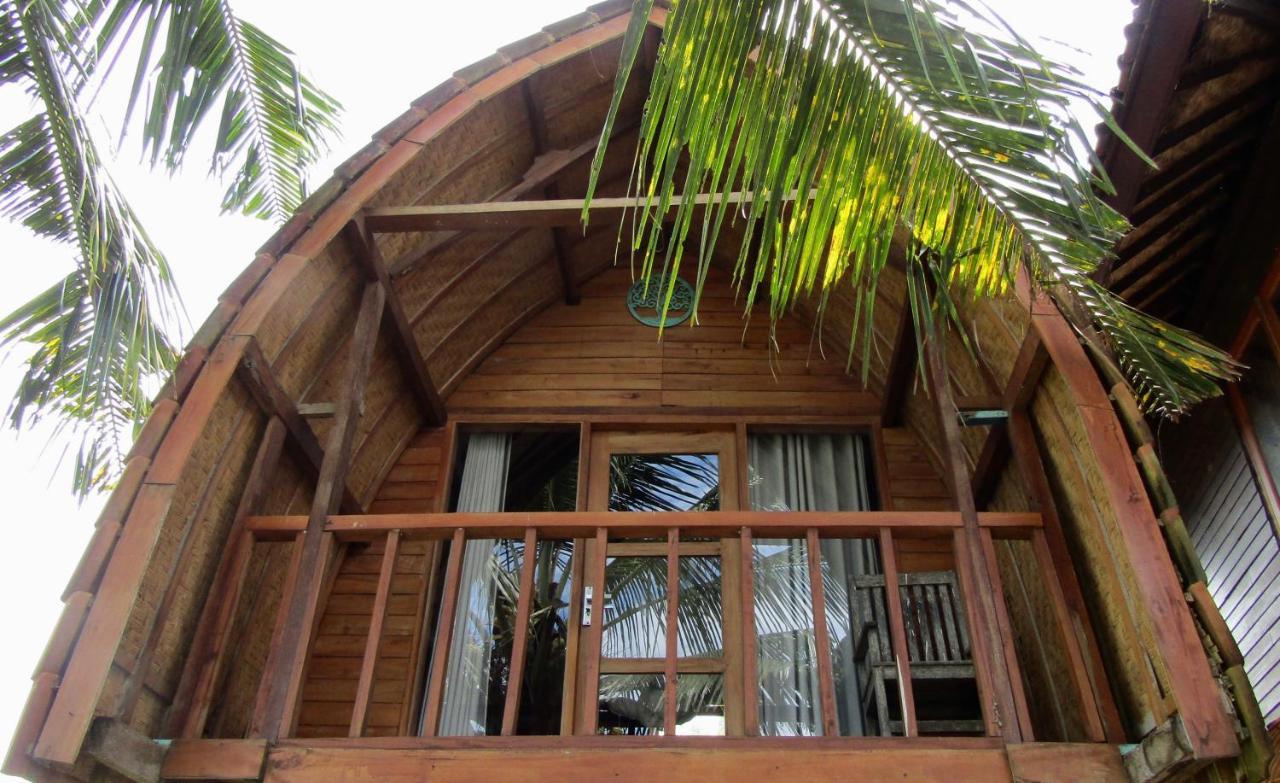 Dikaloha Surfschool And Stay Airsatang Dış mekan fotoğraf
