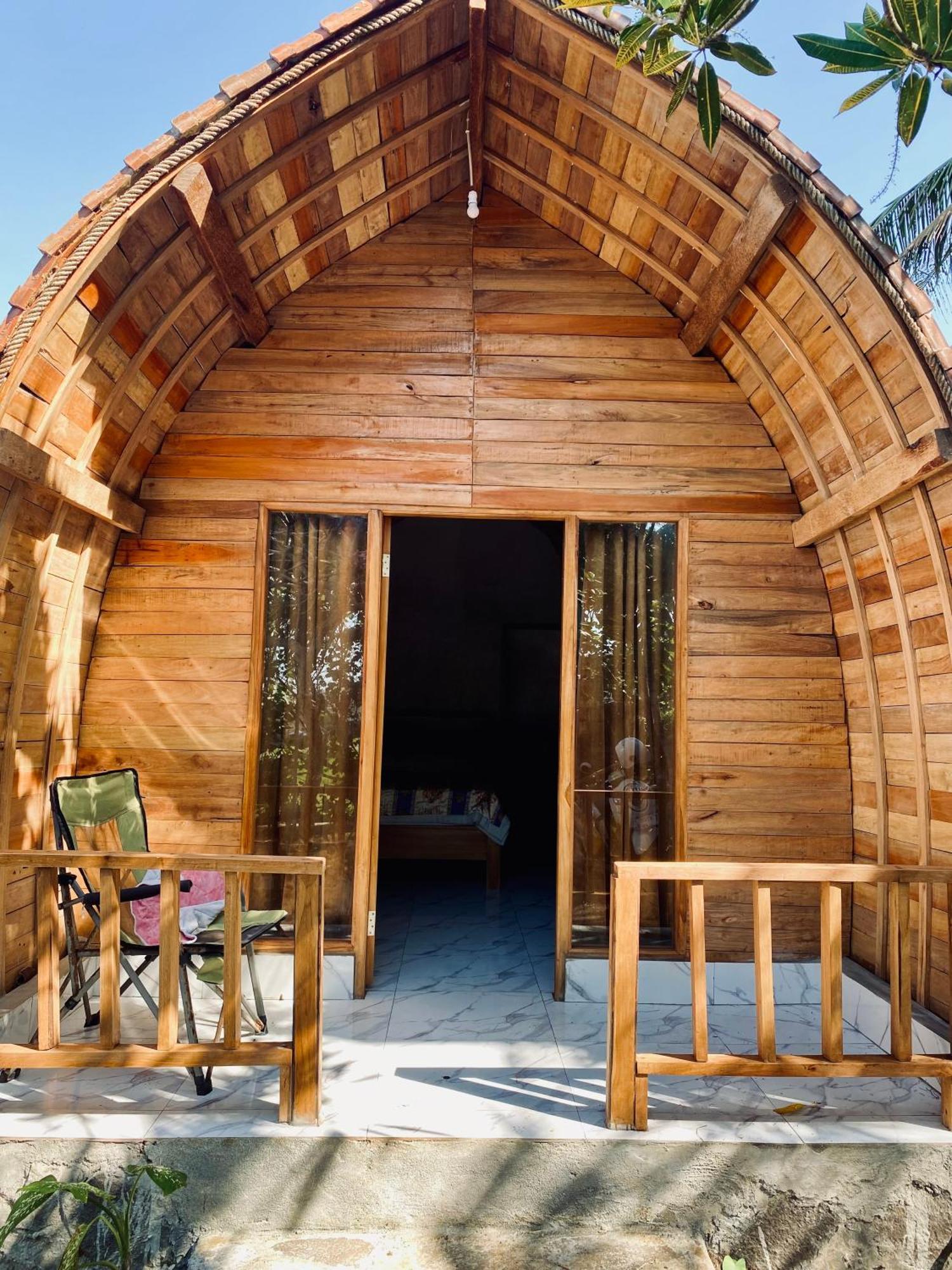 Dikaloha Surfschool And Stay Airsatang Dış mekan fotoğraf